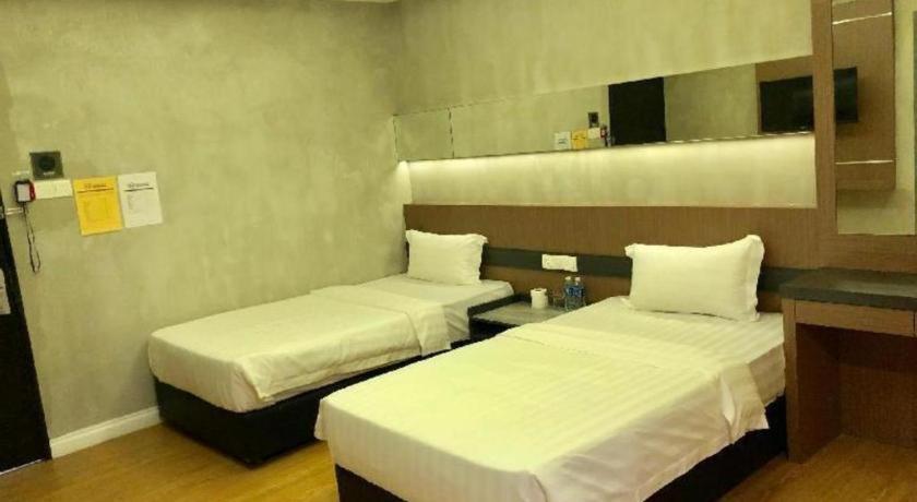 Monaco Boutique Hotel Sadong Jaya Kota Kinabalu Eksteriør bilde